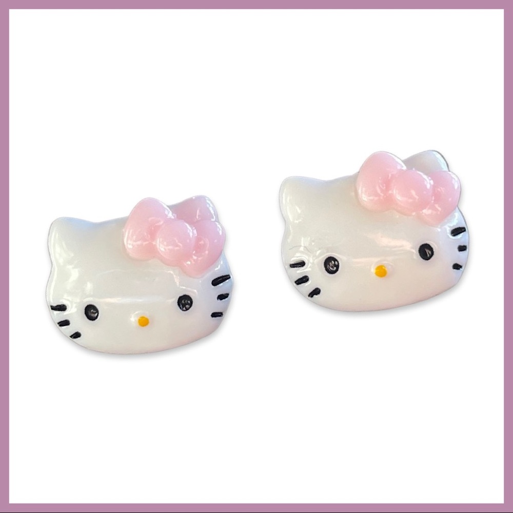 Small Hello Kitty Stud Earrings